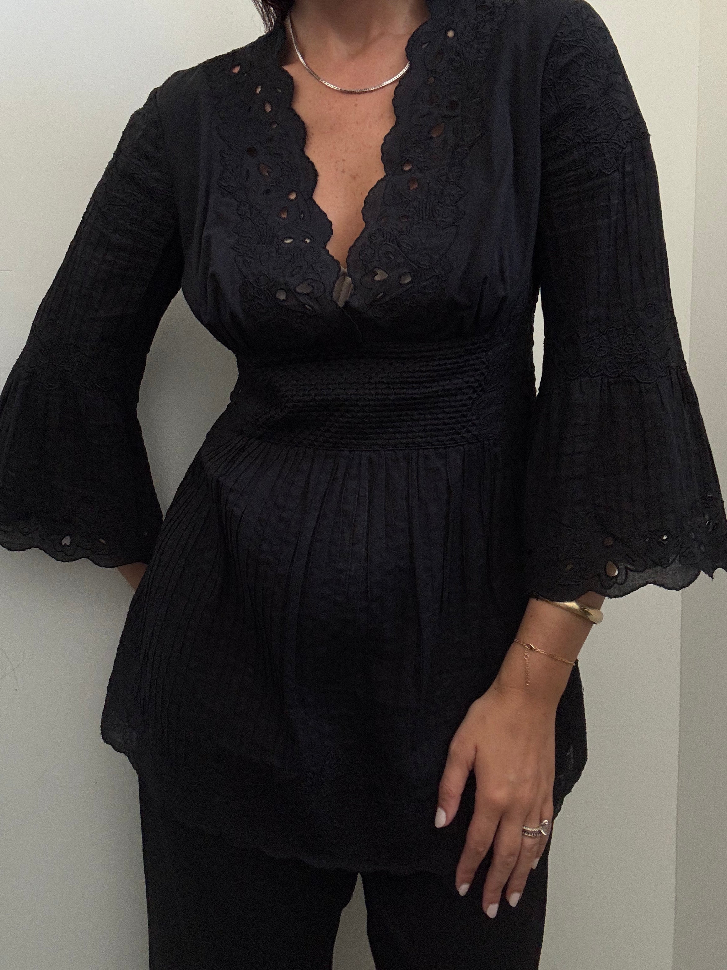 Vintage Black Cotton Cinched Eyelet V-Neck Blouse Size Small
