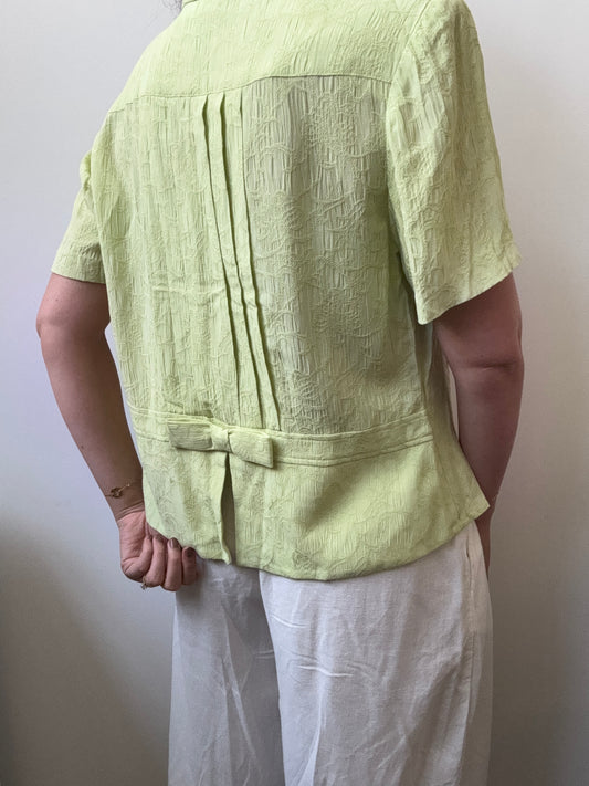 Vintage Light Green Floral Embroidered Button-Up Size Large