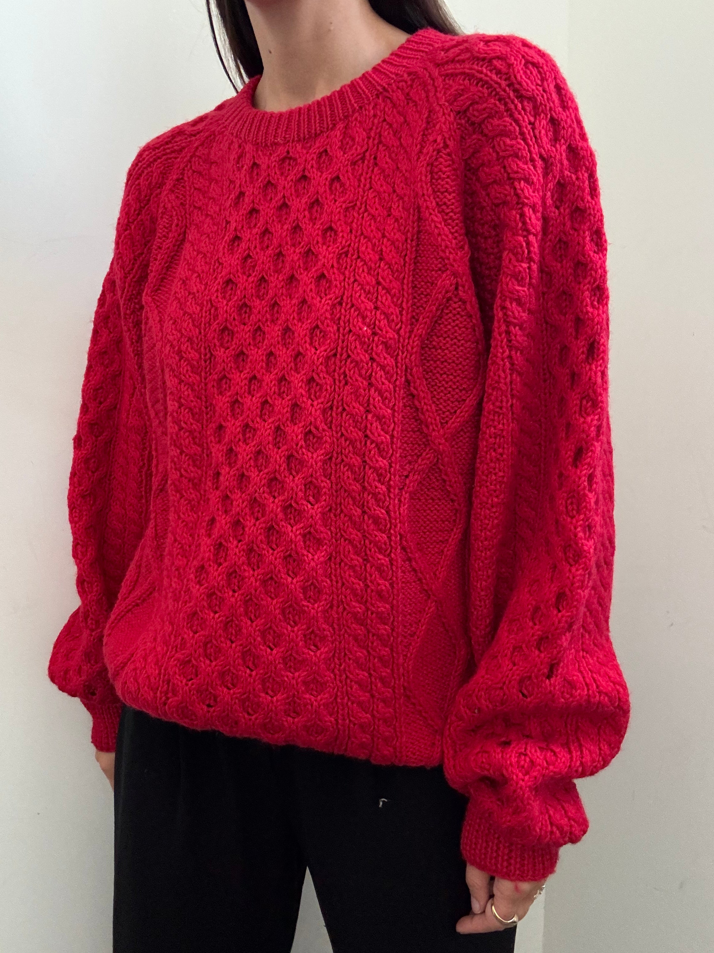 Vintage Cherry Red Chunky Cable Knit Sweater Size L
