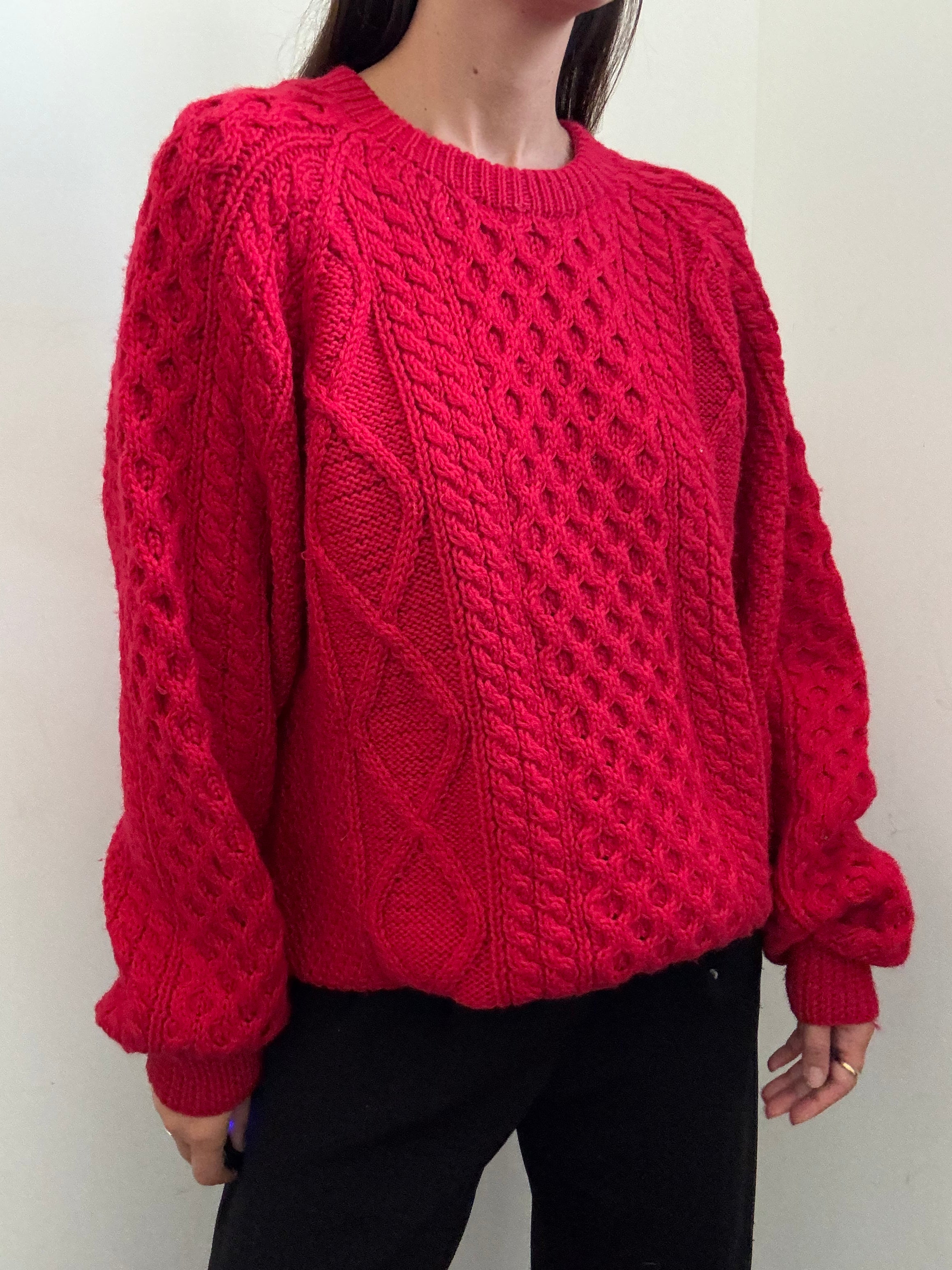 Vintage Cherry Red Chunky Cable Knit Sweater Size L