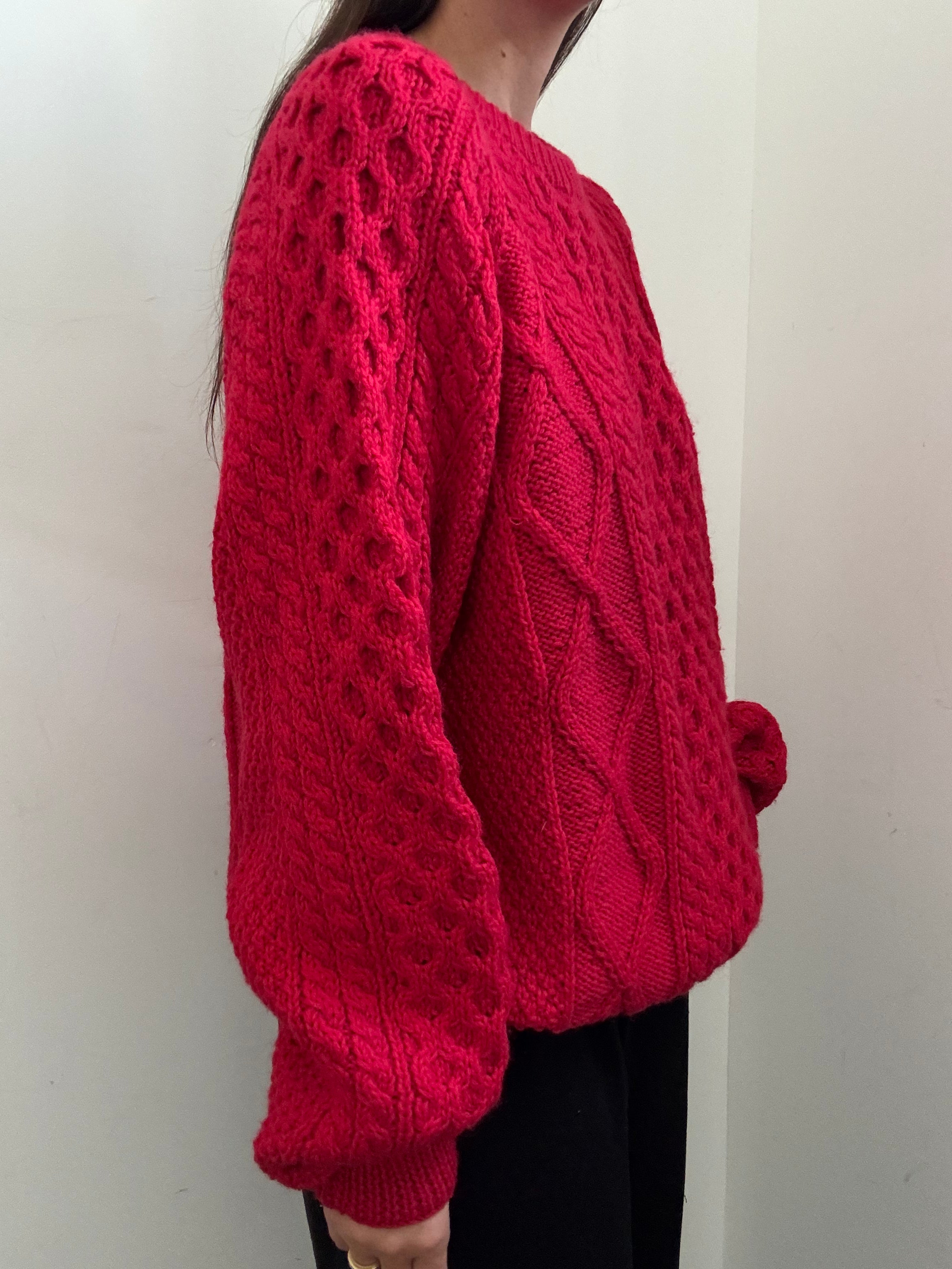 Vintage Cherry Red Chunky Cable Knit Sweater Size L