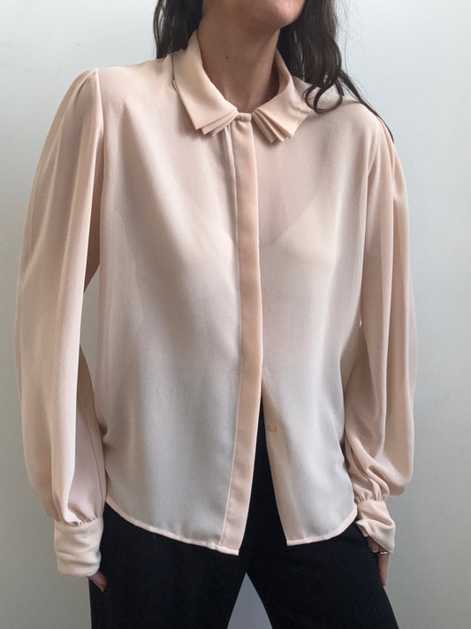 Vintage Blush Button-Up With Triple-Pointed Collar Size Medium