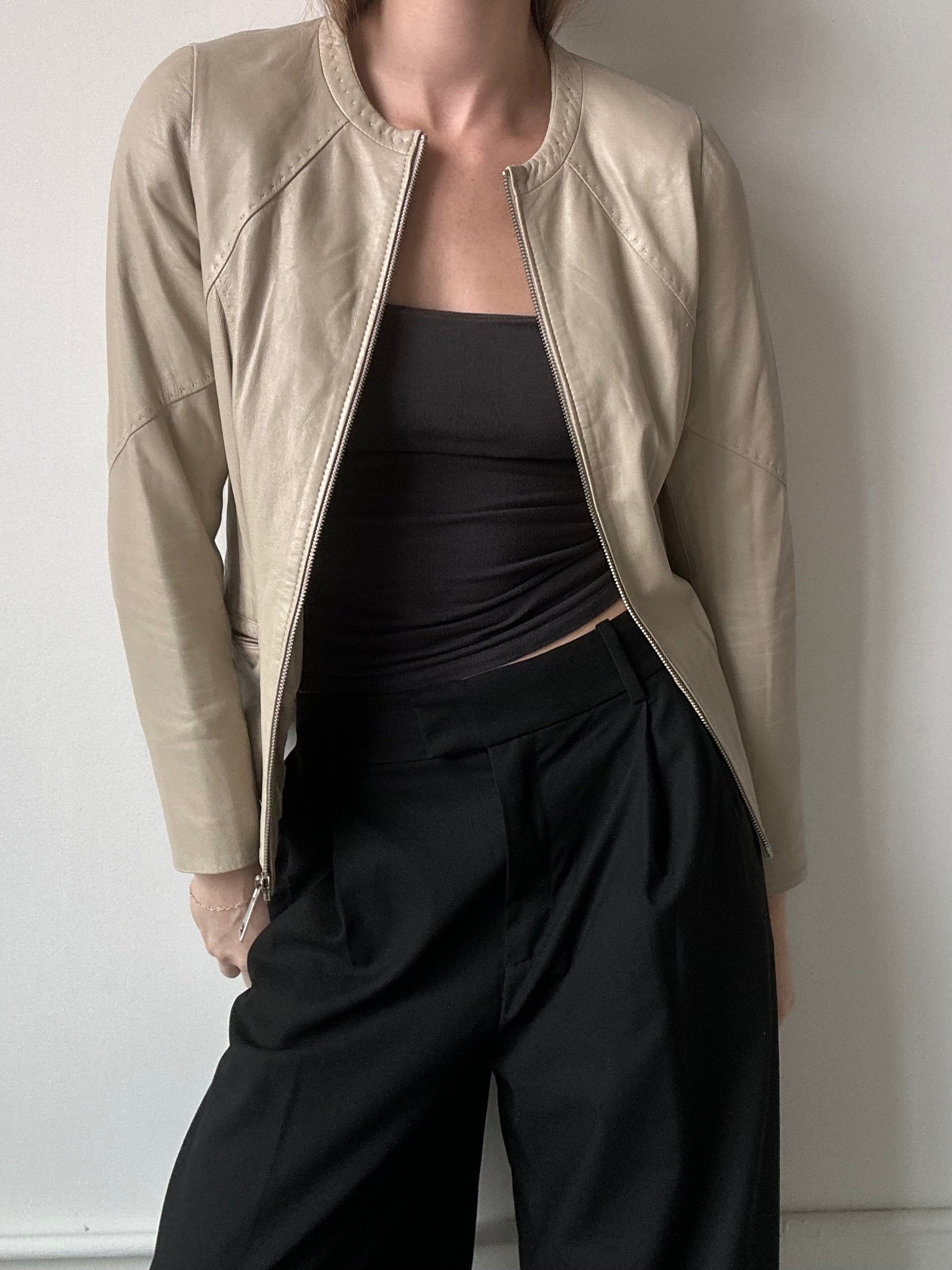 Vintage Beige Collarless Zipped Leather Jacket Size XS