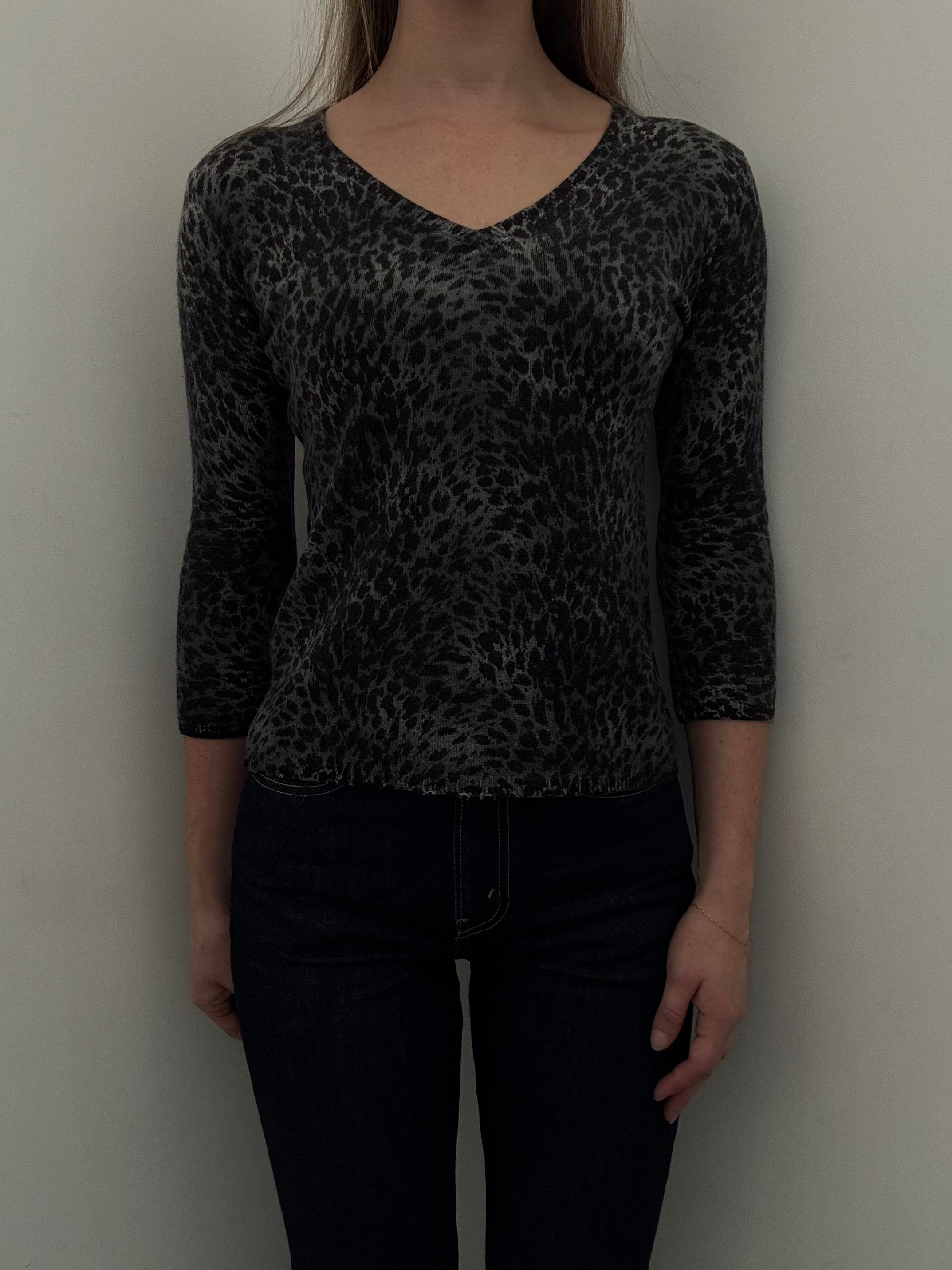 Vintage Gray Cheetah Cashmere V-Neck Sweater Size Small