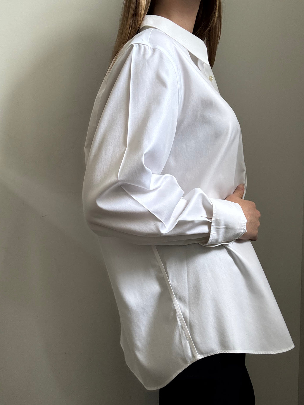 Vintage White Classic Button Up Size Large