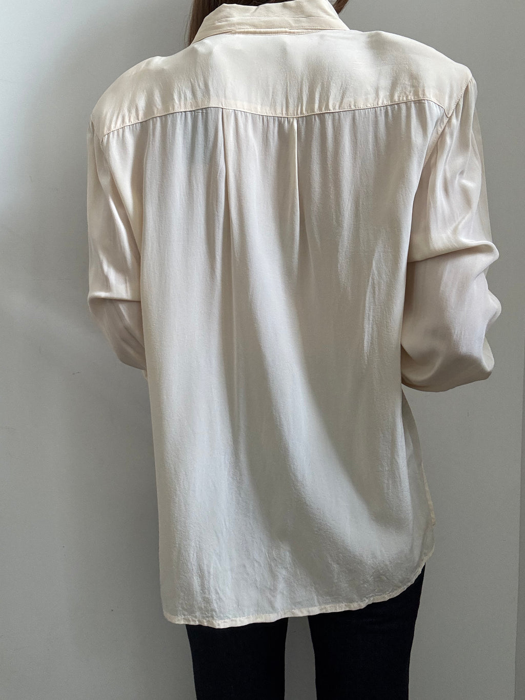 Vintage Beige Silk Button Up Blouse Size Large