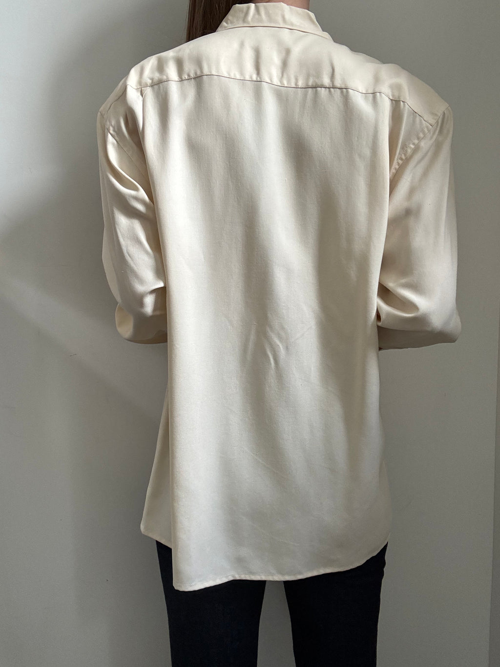 Vintage Cream Silk Button Up Size Large