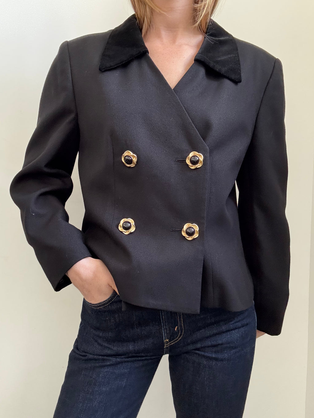 Vintage Black Velvet Trim Cropped Double-Breasted Size Large