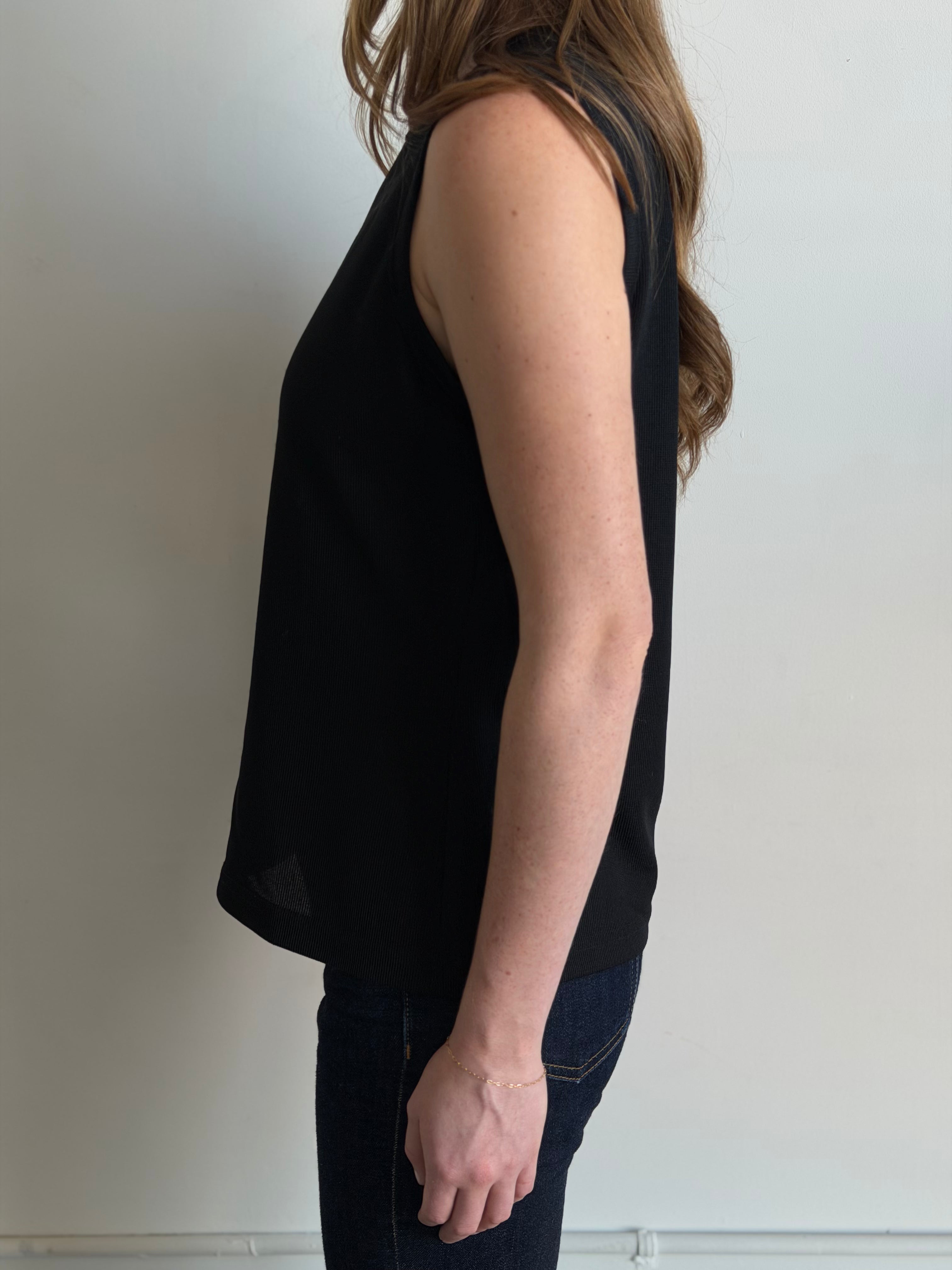 Vintage Black Knit Crewneck Tank Top Size L