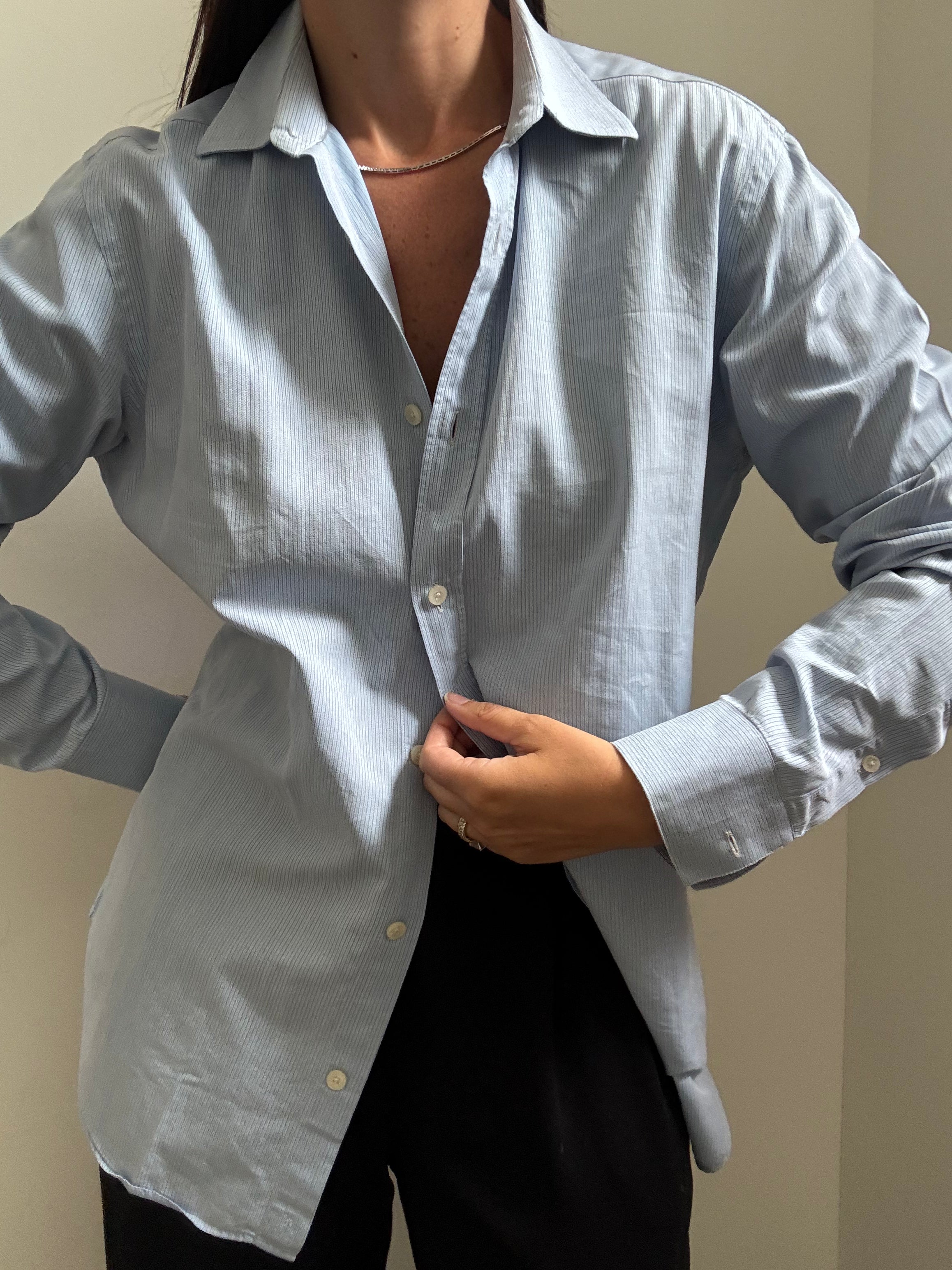 Vintage Burberry Blue Pinstriped Cotton Button-Up Size Large