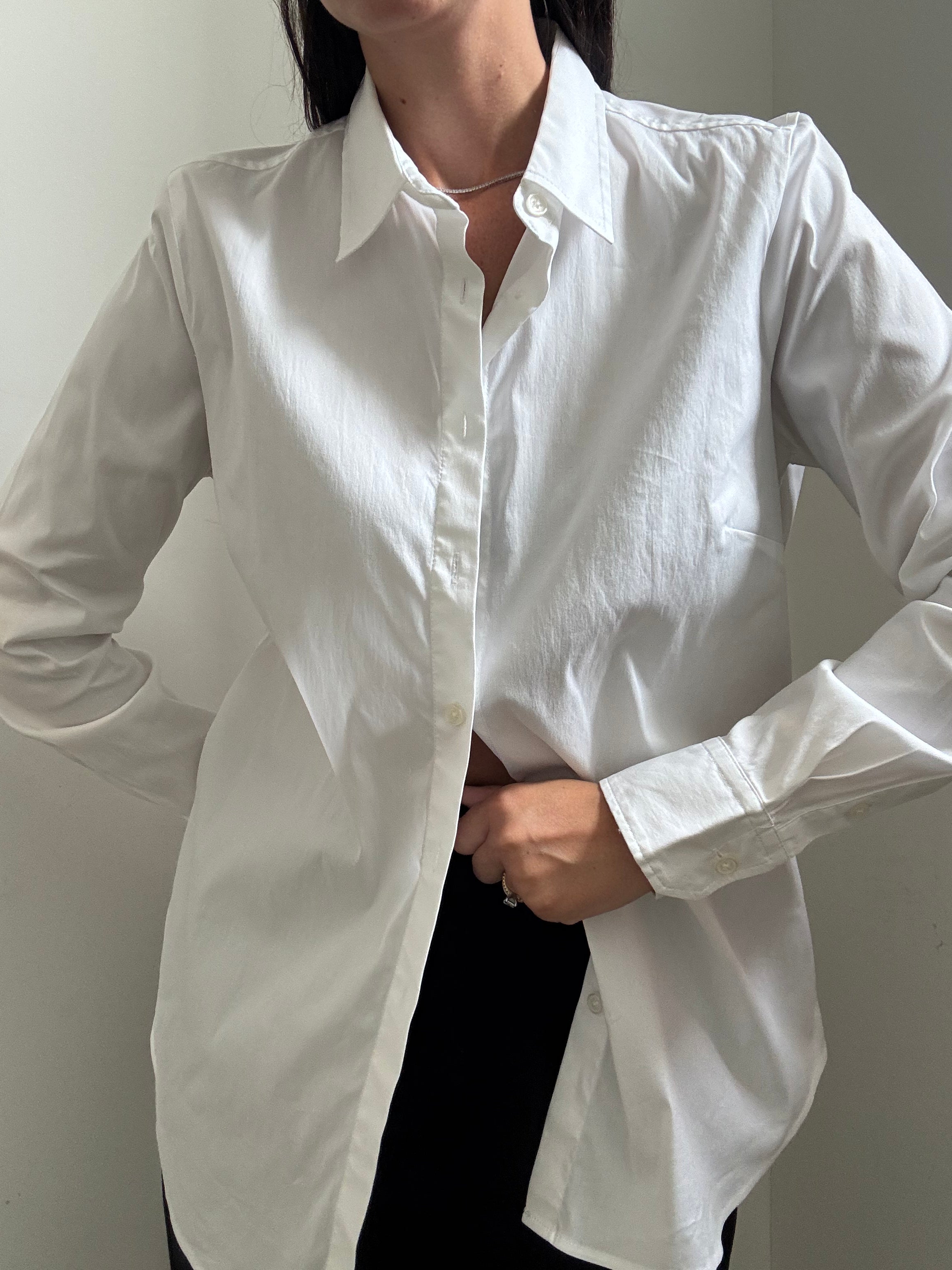 Vintage White Fitted Button Up Size Large