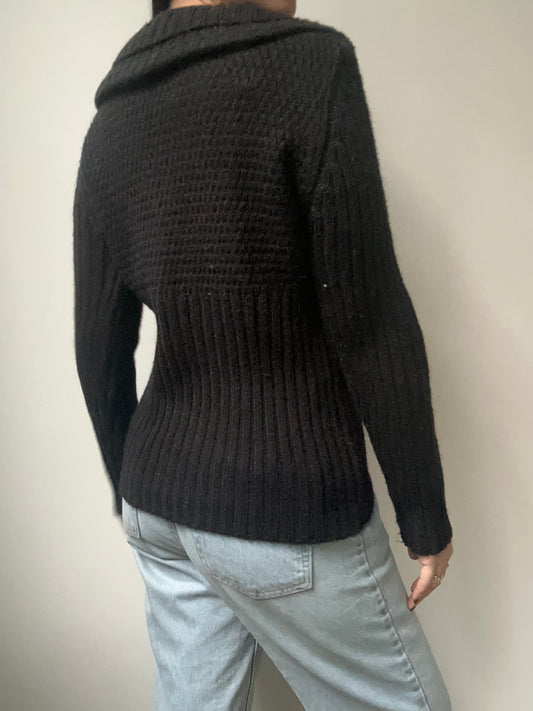 Vintage Chic Black Sweater with Detail Size S/M