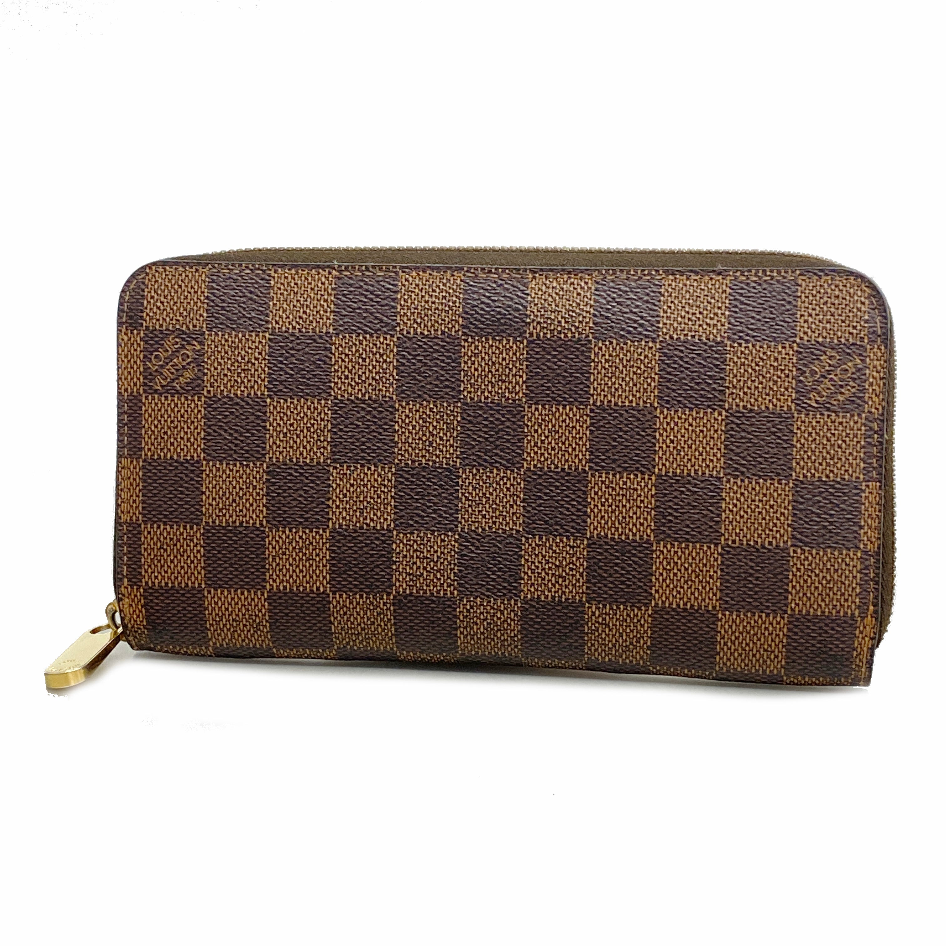 Vintage 2012 LV Checkered Wallet