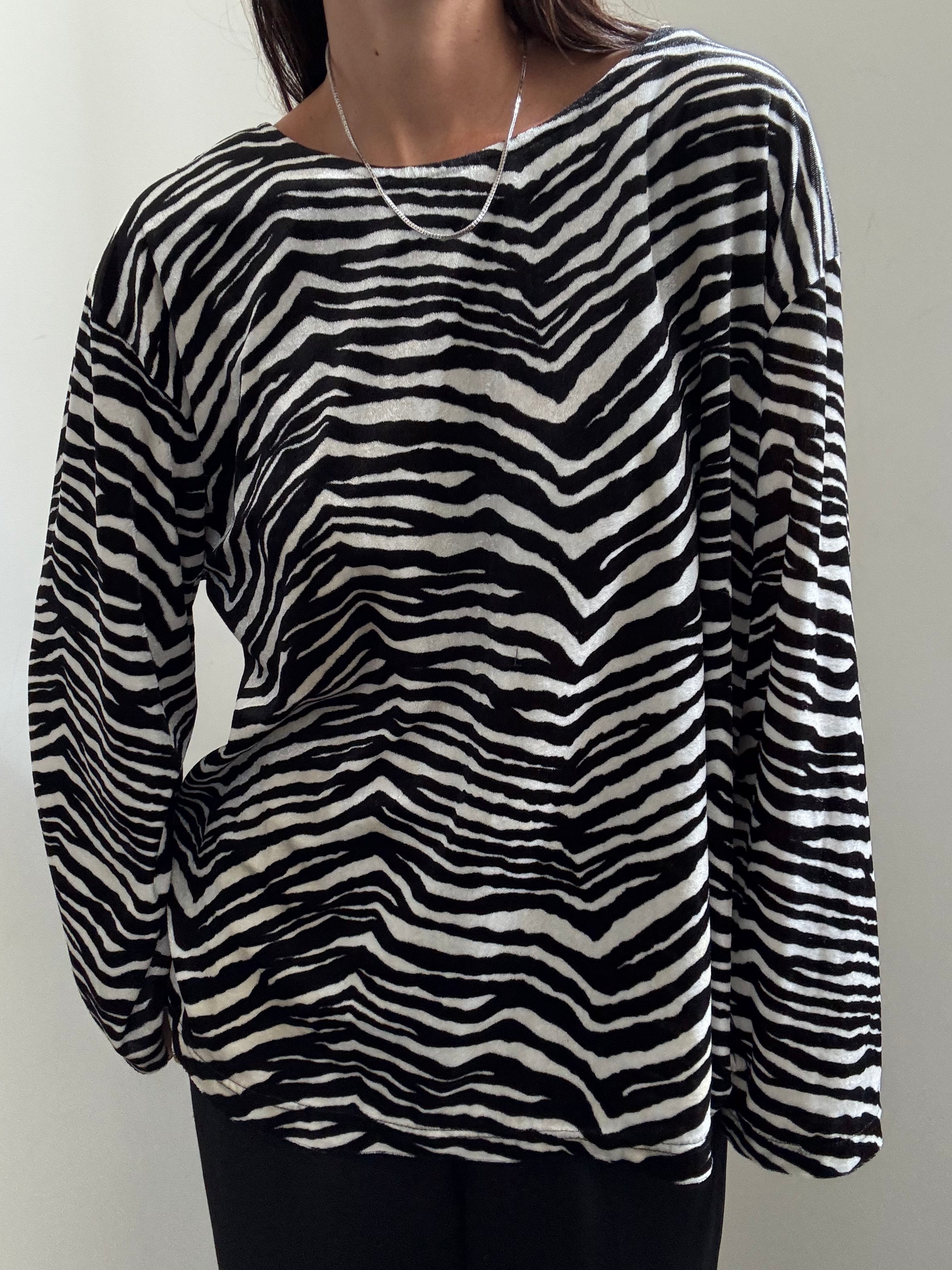 Vintage Crushed Velvet Zebra Print Pajama Set Size Large