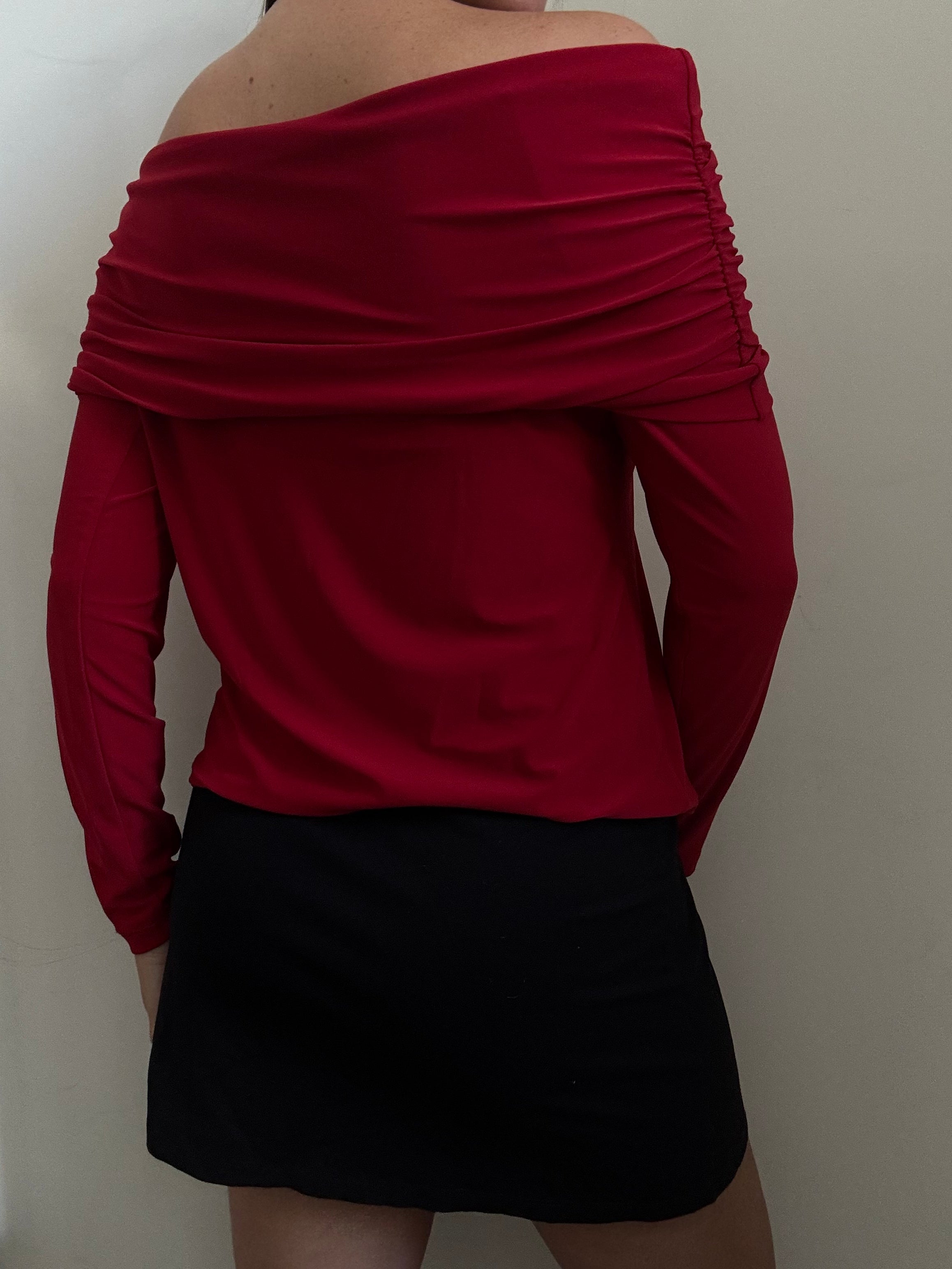 Vintage Red Off The Shoulder Stretch Top Size Medium